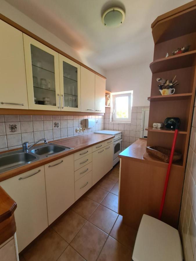 Barbat na Rabu Apartman Karmen מראה חיצוני תמונה